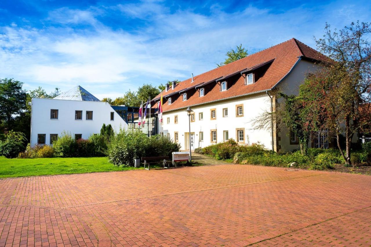 Wohlfuehlhotel Im Schlosspark - Self Checkin 빌레바데센 외부 사진